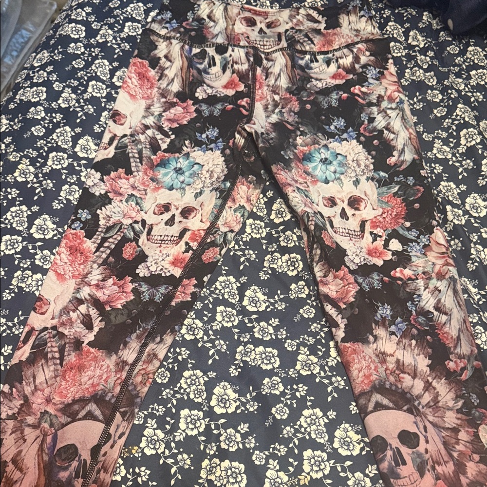 Evolution and Creation Floral Skull Print Leggings - Black, Pink, Blue